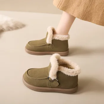 Дамски зимни обувки на плоска подметка от велур и кожа, къса плюшен топло обувки, Нова тенденция зимата 2024, ежедневни удобна нескользящая дамски обувки