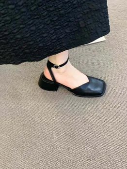 Нови отворени обикновена сандали, дамски нескользящая ежедневни елегантни обувки, плажна обувки в корейски стил с катарама на среден ток, тънка