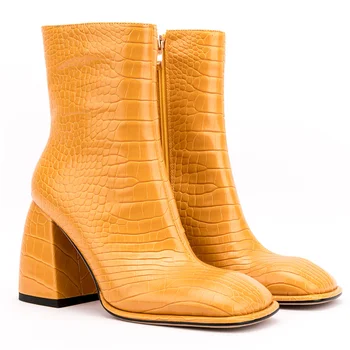 Пикантен дамски обувки за пролет-есен, обикновена еластични обувки с крокодиловым принтом, цип отстрани, Квадратен чорап, ботильоны за зрели жени 2023