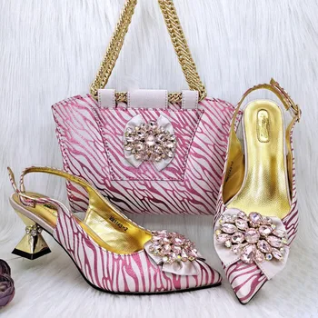 Прекрасни розови дамски обувки се Съчетават с чанта с голямо украшение под формата на кристали, африкански туфлями-лодочками и чанта в комплект MM1143-2, ток 7 cm